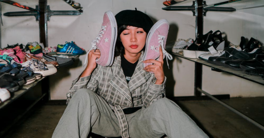 Sneakers