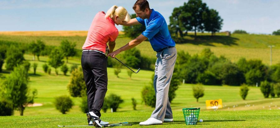 Bermain Golf