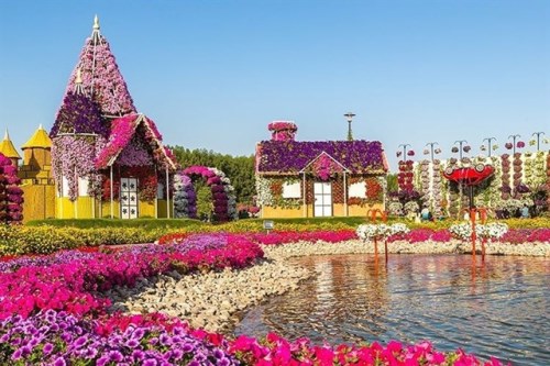 Wisata di Vietnam