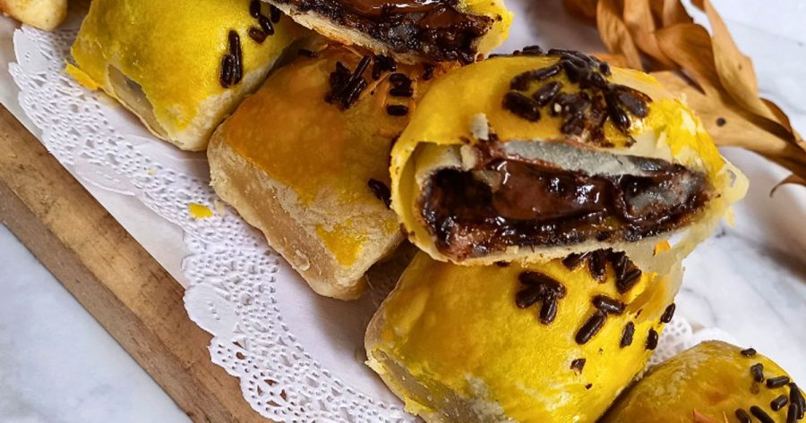 Kue Bolen Isi Pisang dan Cokelat