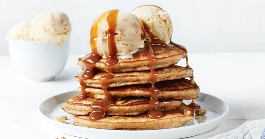 Pancake Kacang Saus Kurma
