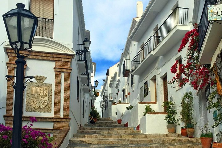 Desa Frigiliana Spanyol
