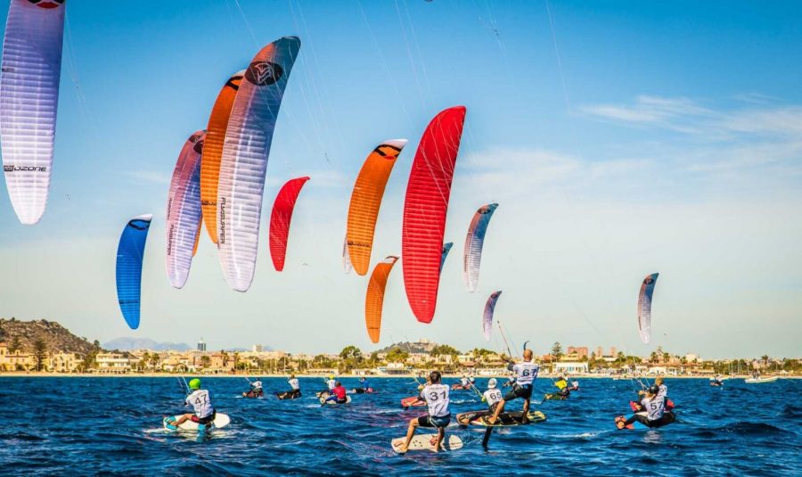 Kitesurfing