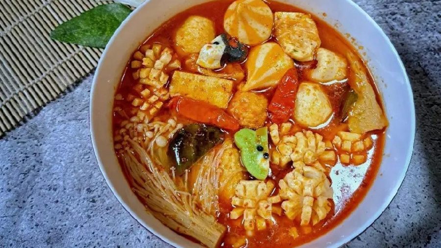 Tom Yum Jamur Enoki